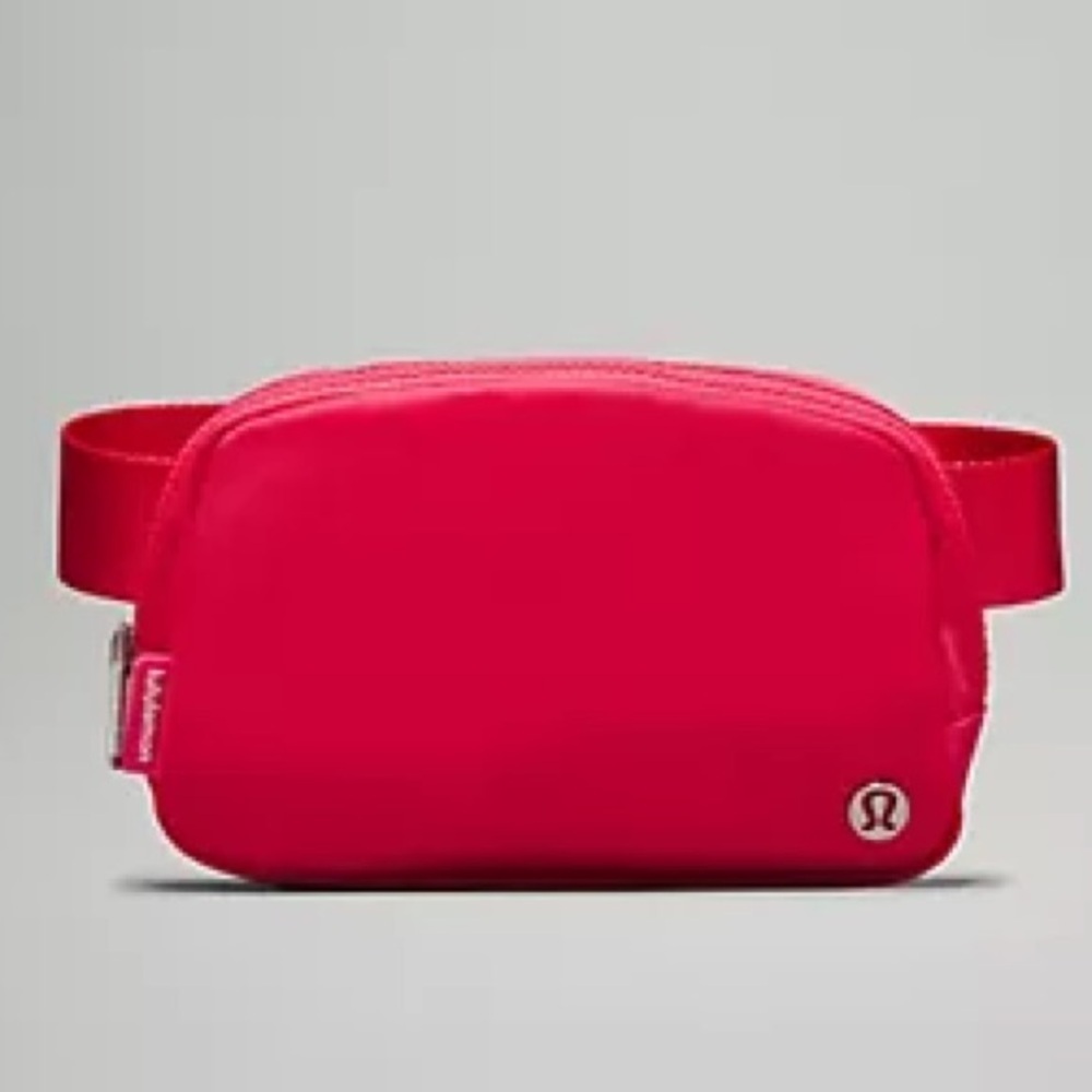 Limited Fun New LIP GLOSS Pink Everywhere Belt Crossbody Bag